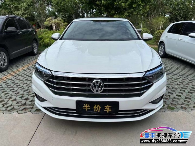 21年大众速腾轿车抵押车出售