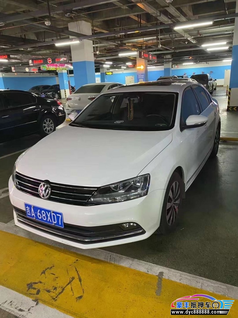 17年大众速腾轿车抵押车出售