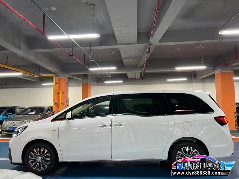 23年别克GL8轿车抵押车出售