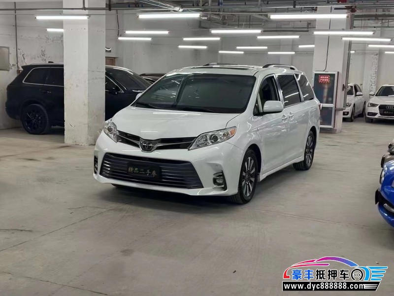 20年丰田塞纳轿车抵押车出售