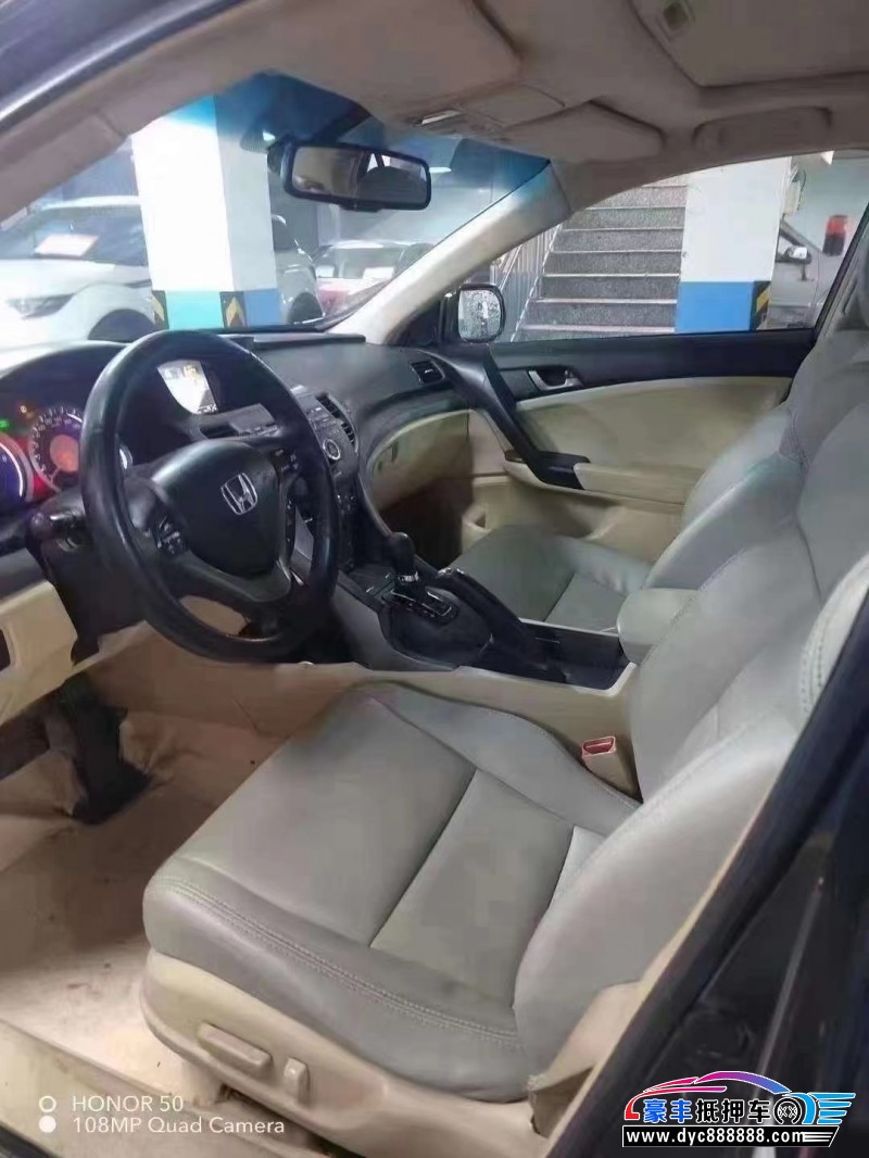 10年本田思铂睿轿车抵押车出售