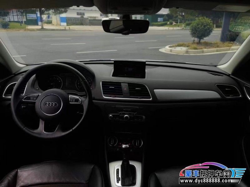 19年奥迪Q3轿车抵押车出售