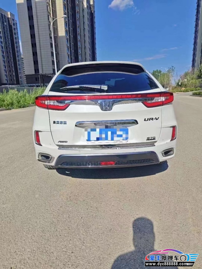 18年本田UR-V轿车抵押车出售