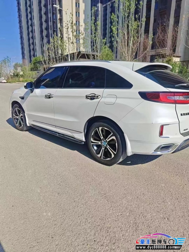 18年本田UR-V轿车抵押车出售