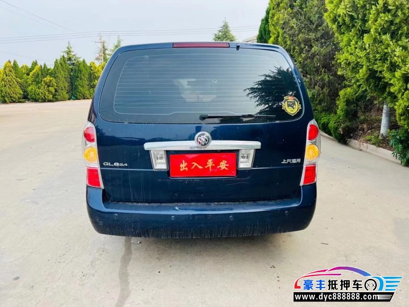 16年别克GL8轿车抵押车出售