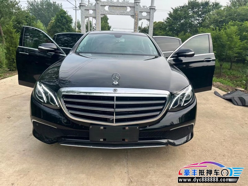 20年奔驰E轿车抵押车出售