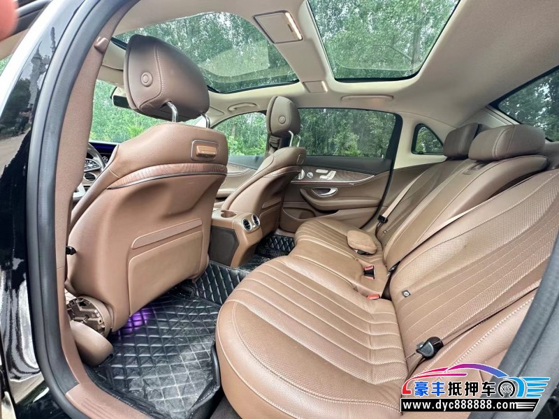 20年奔驰E轿车抵押车出售