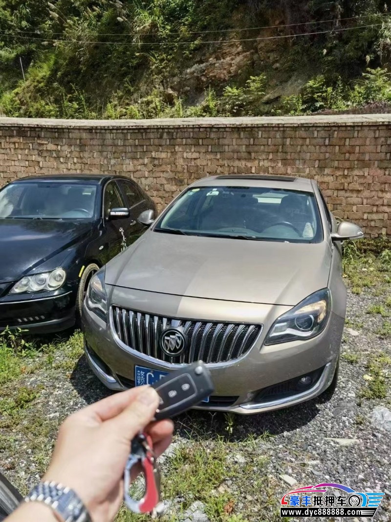 15年别克君威轿车抵押车出售