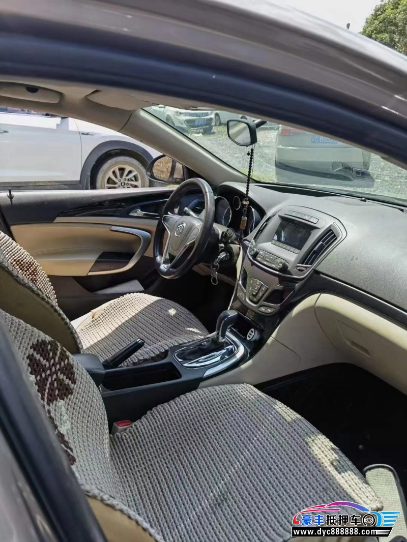 15年别克君威轿车抵押车出售