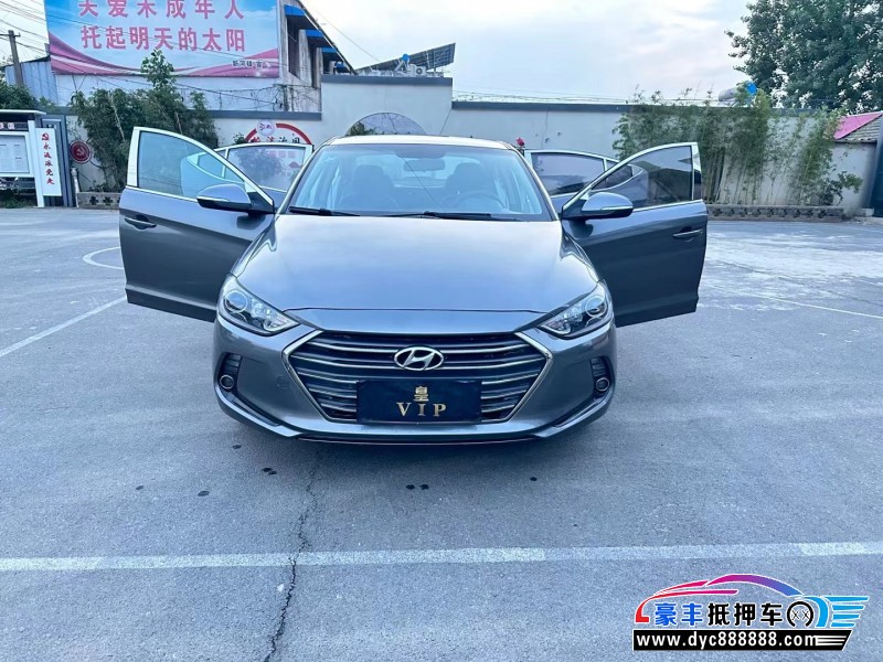 16年现代领动轿车抵押车出售