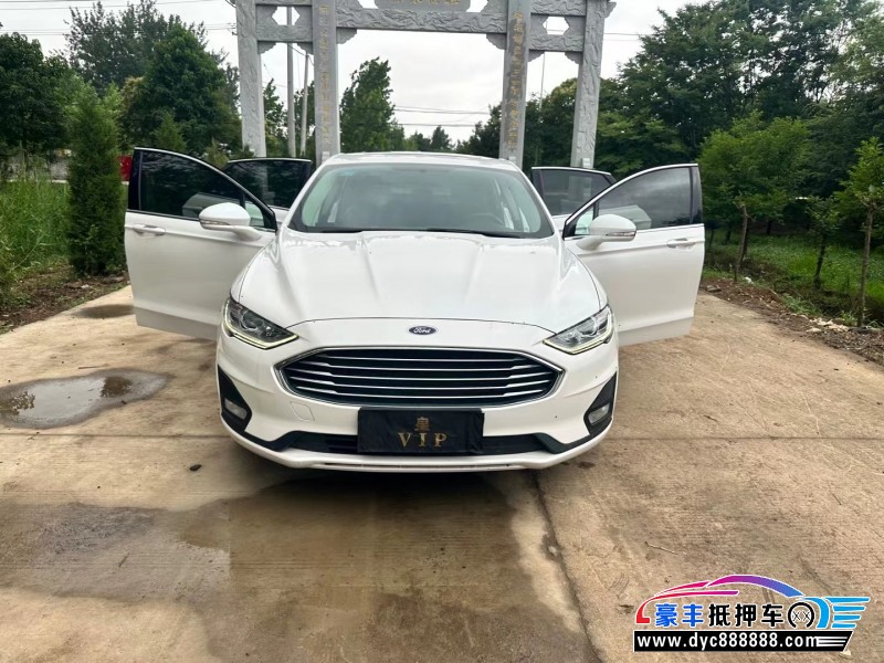20年福特蒙迪欧轿车抵押车出售