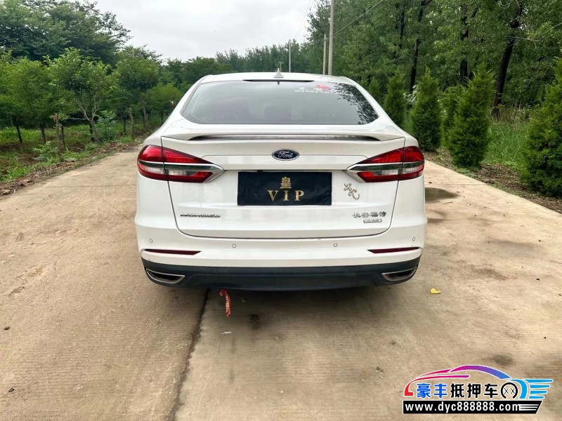 20年福特蒙迪欧轿车抵押车出售