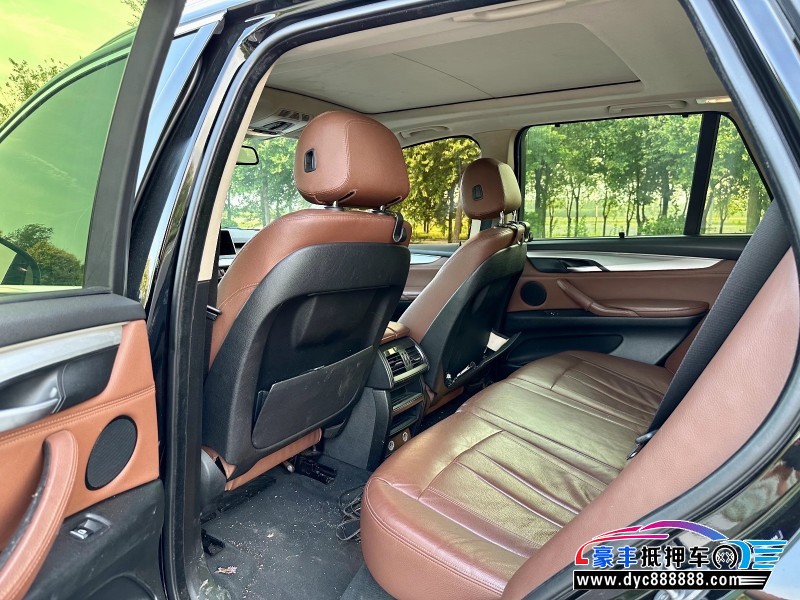 18年宝马X5轿车抵押车出售