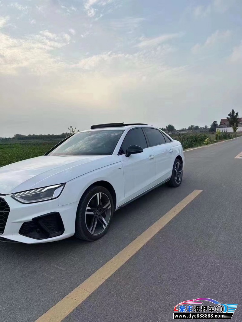 22年奥迪A4轿车抵押车出售