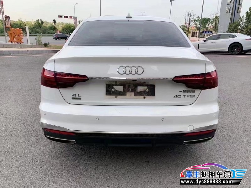 20年奥迪A4轿车抵押车出售