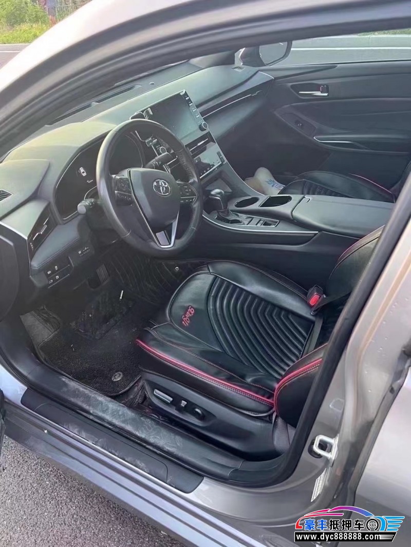 21年丰田亚洲龙轿车抵押车出售