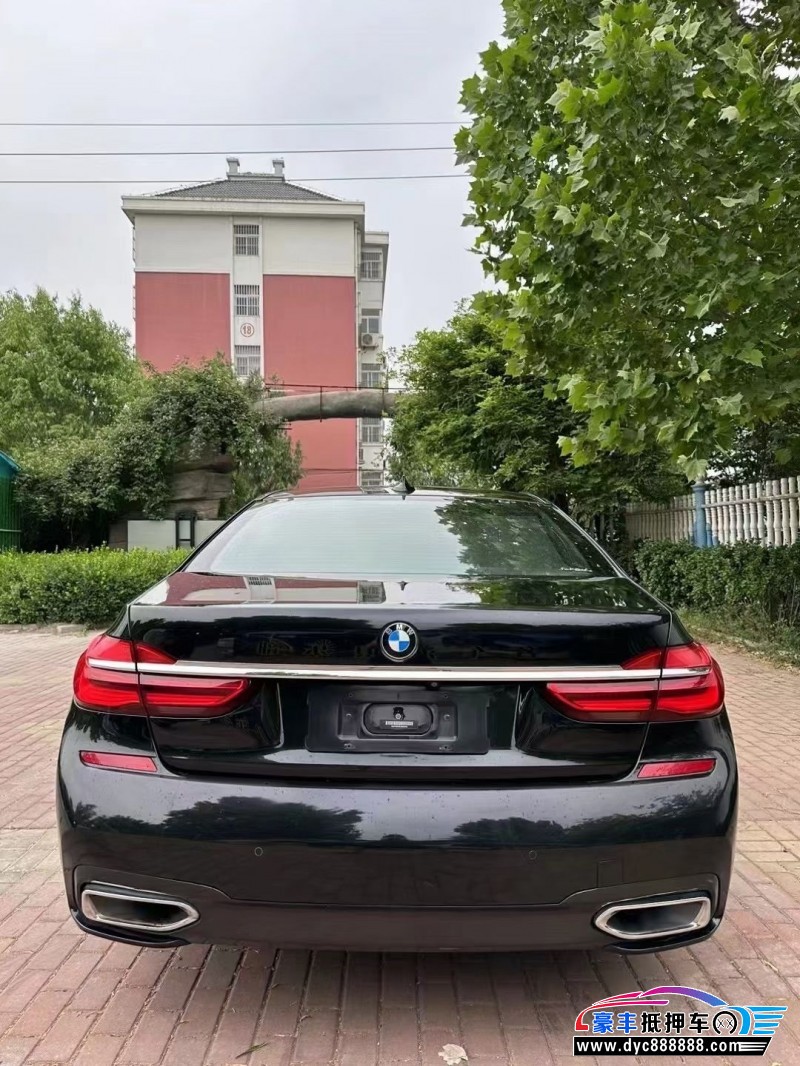 18年宝马7系轿车抵押车出售