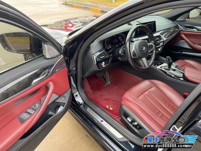 20年宝马5系轿车抵押车出售