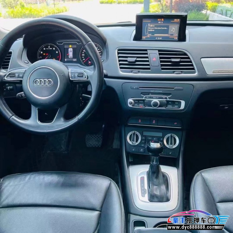 13年奥迪Q3轿车抵押车出售