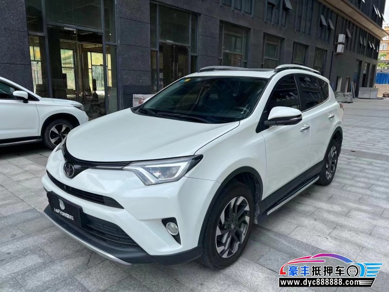 19年丰田RAV4轿车抵押车出售