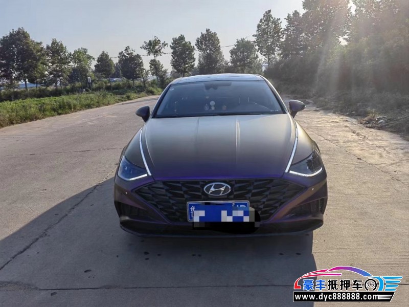 22年现代索纳塔轿车抵押车出售