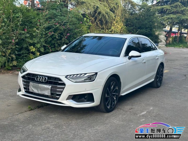 22年奥迪A4轿车抵押车出售