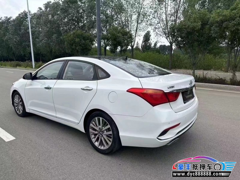 18年现代名图轿车抵押车出售