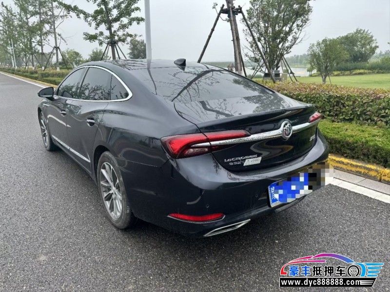 21年别克君越轿车抵押车出售