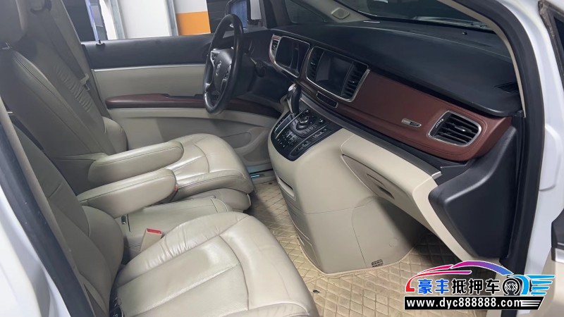 15年别克GL8MPV抵押车出售