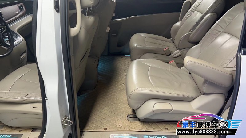 15年别克GL8MPV抵押车出售