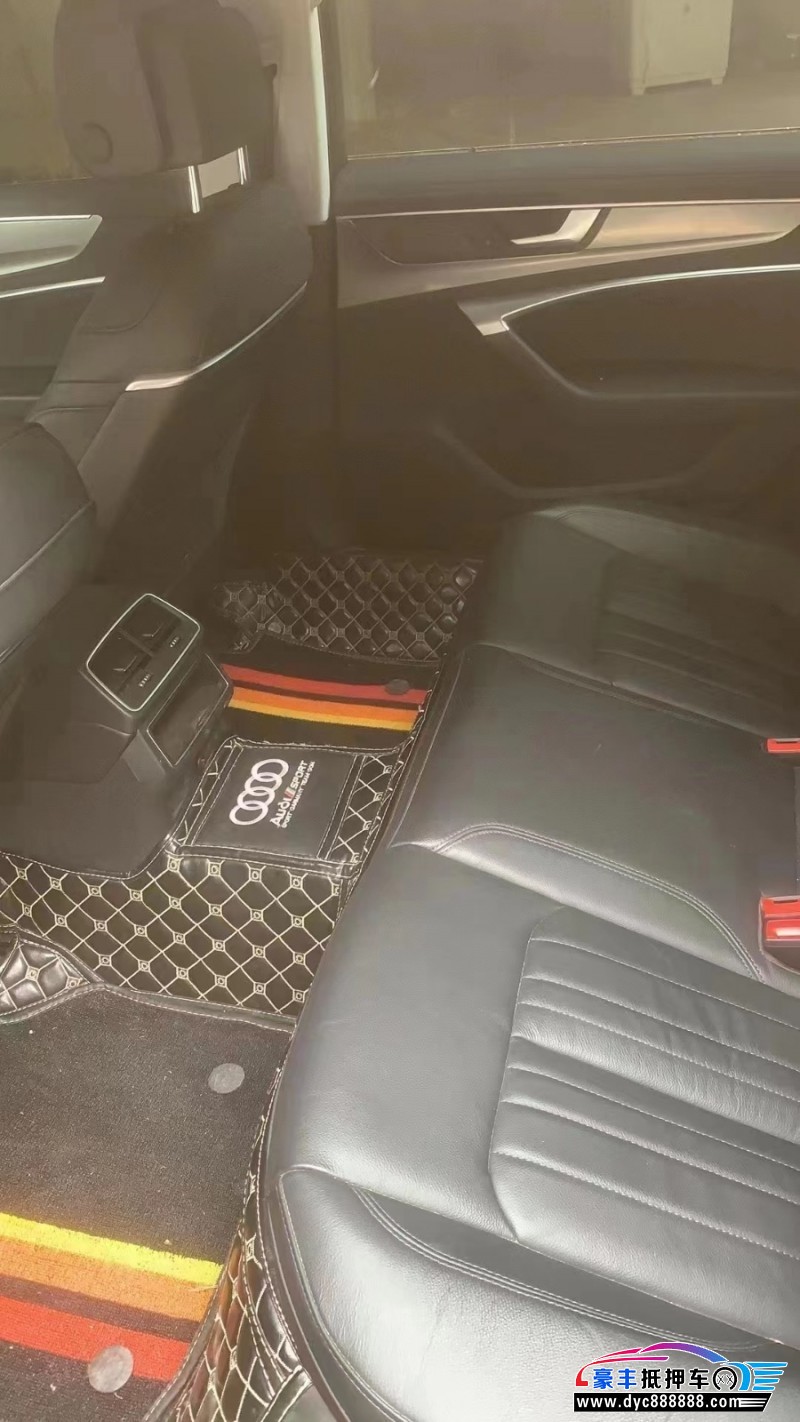 20年奥迪A6L轿车抵押车出售