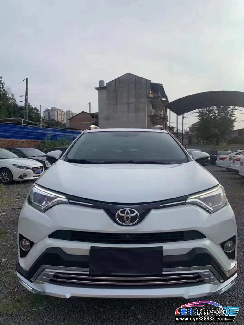 19年丰田RAV4轿车抵押车出售