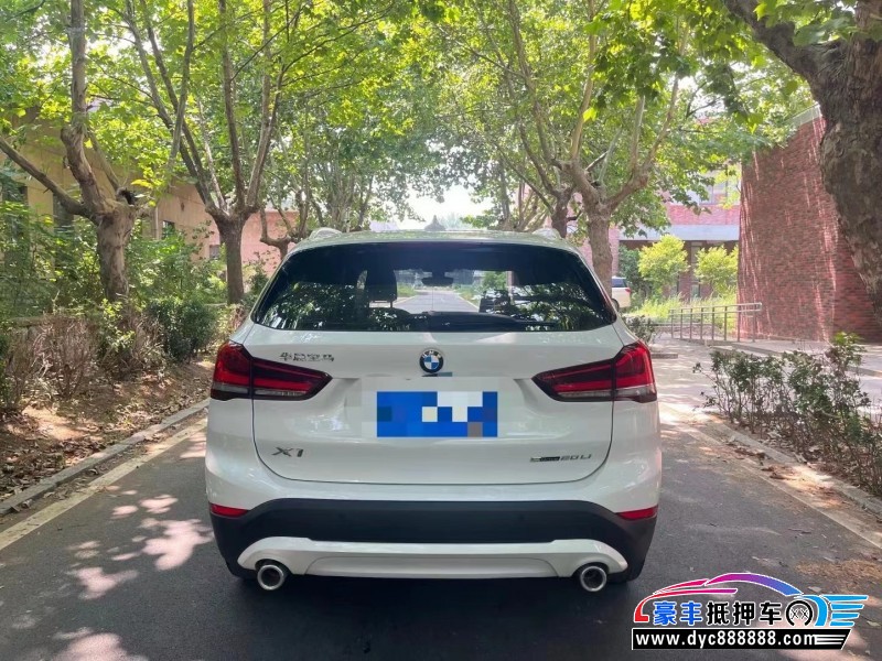 21年宝马X1轿车抵押车出售