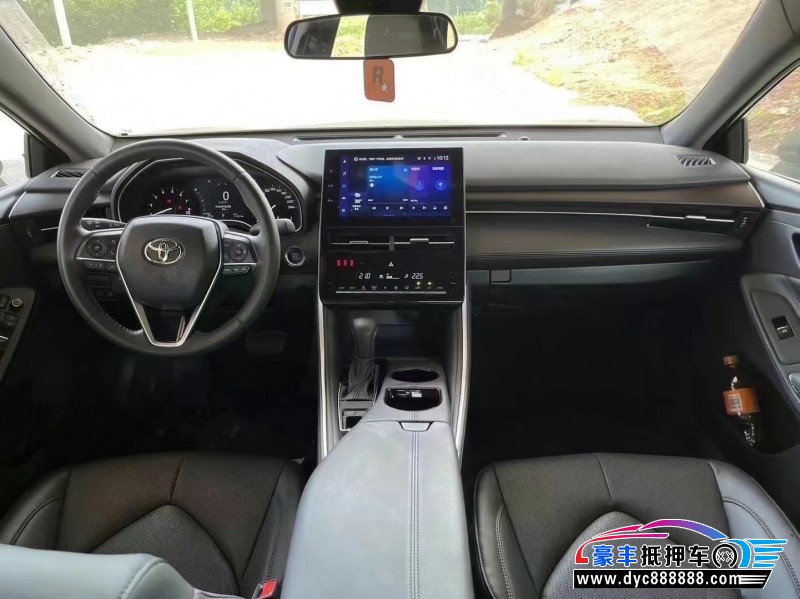 22年丰田亚洲龙轿车抵押车出售