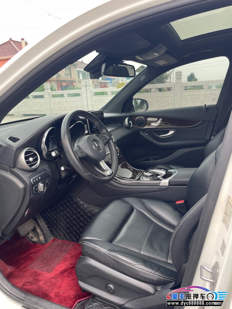 18年奔驰GLCSUV抵押车出售