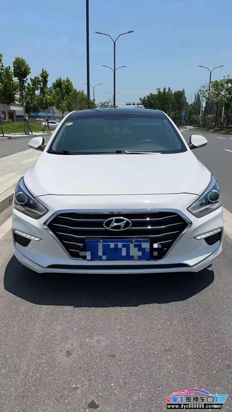 18年现代名图轿车抵押车出售