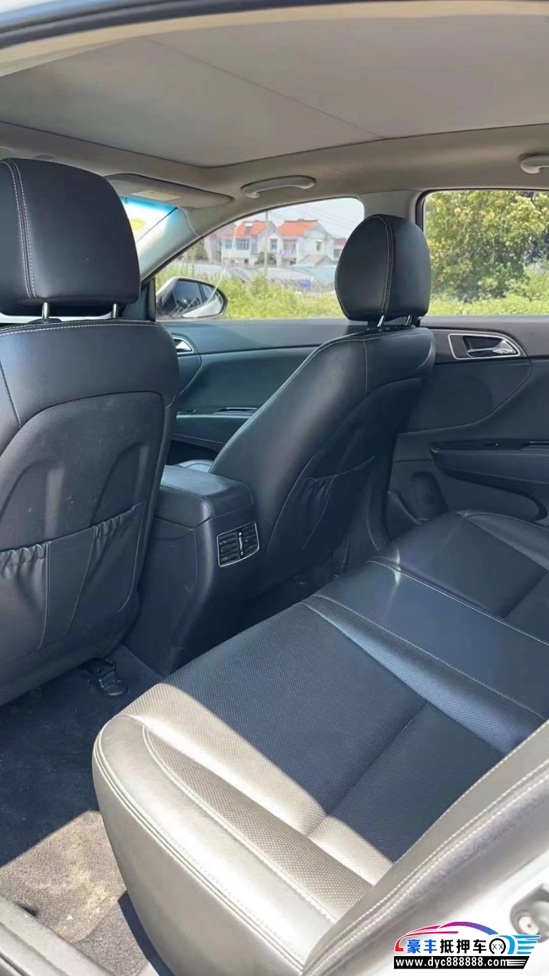 18年现代名图轿车抵押车出售