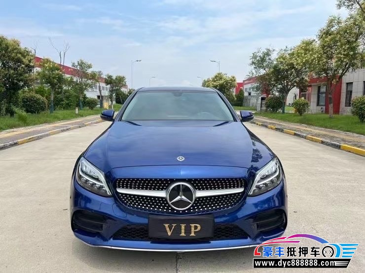 21年奔驰C轿车抵押车出售