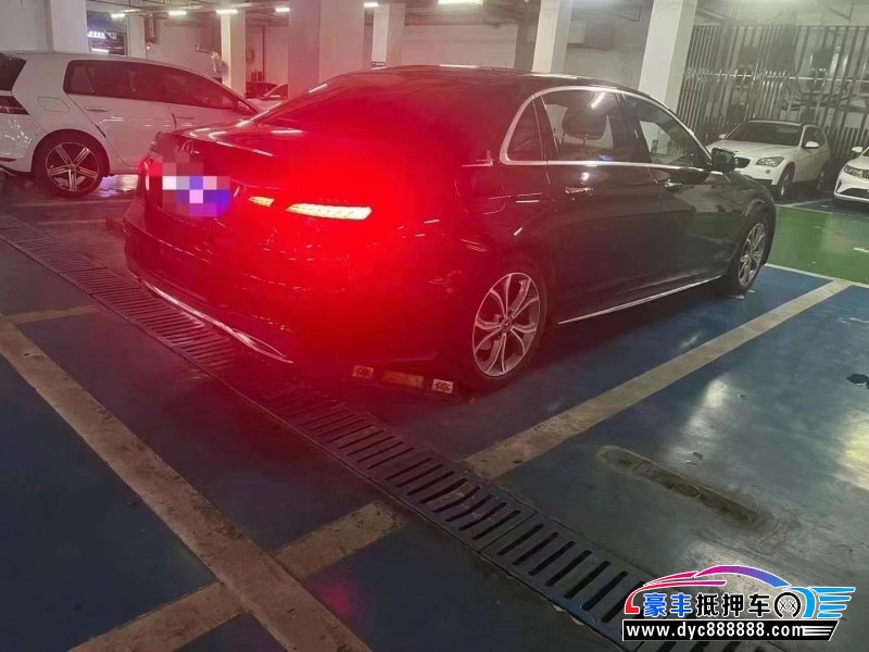 21年奔驰E轿车抵押车出售