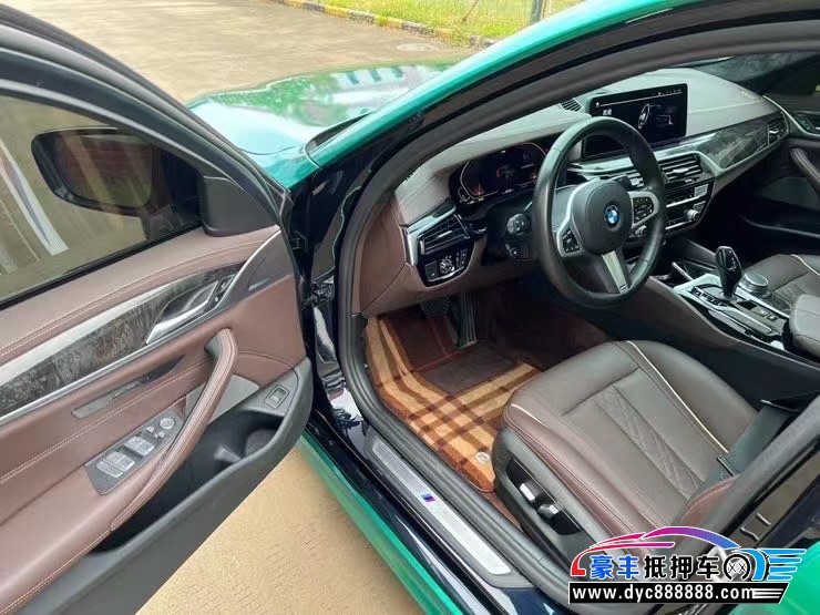 21年宝马5系轿车抵押车出售