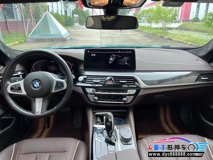 21年宝马5系轿车抵押车出售