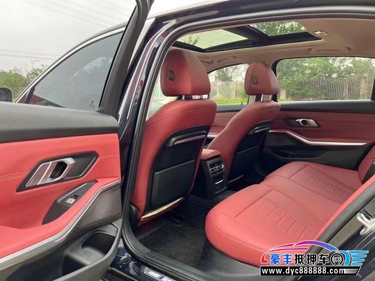 20年宝马3系轿车抵押车出售