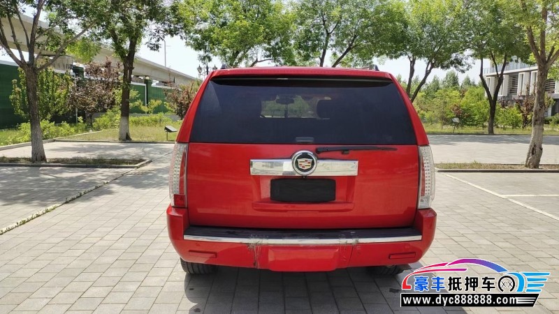 11年凯迪拉克凯雷德轿车抵押车出售