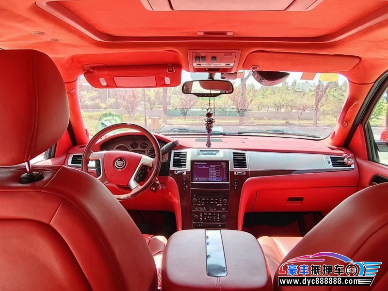 11年凯迪拉克凯雷德轿车抵押车出售