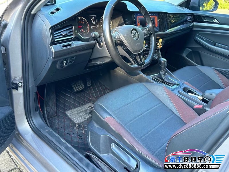 20年大众宝来轿车抵押车出售