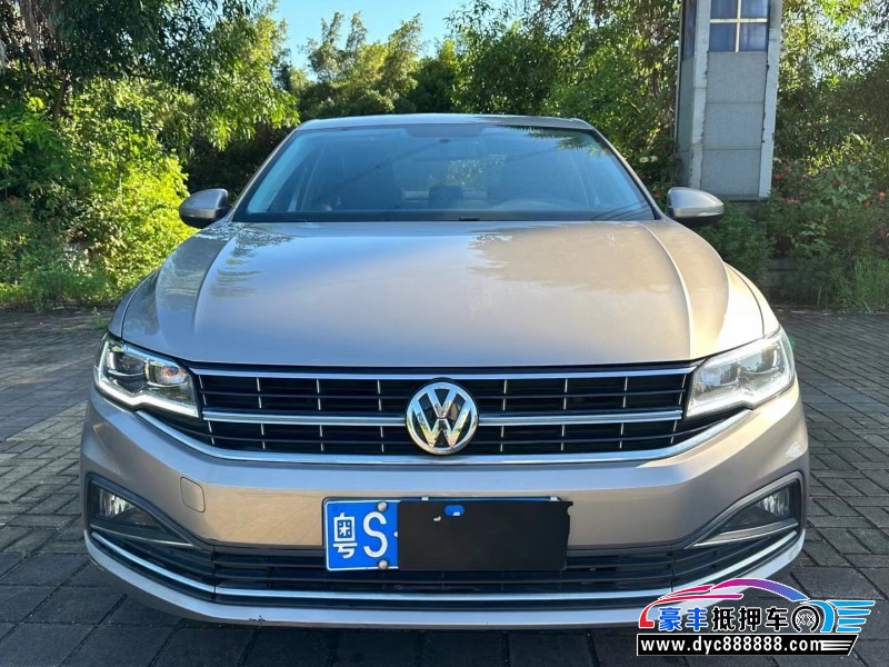 20年大众宝来轿车抵押车出售