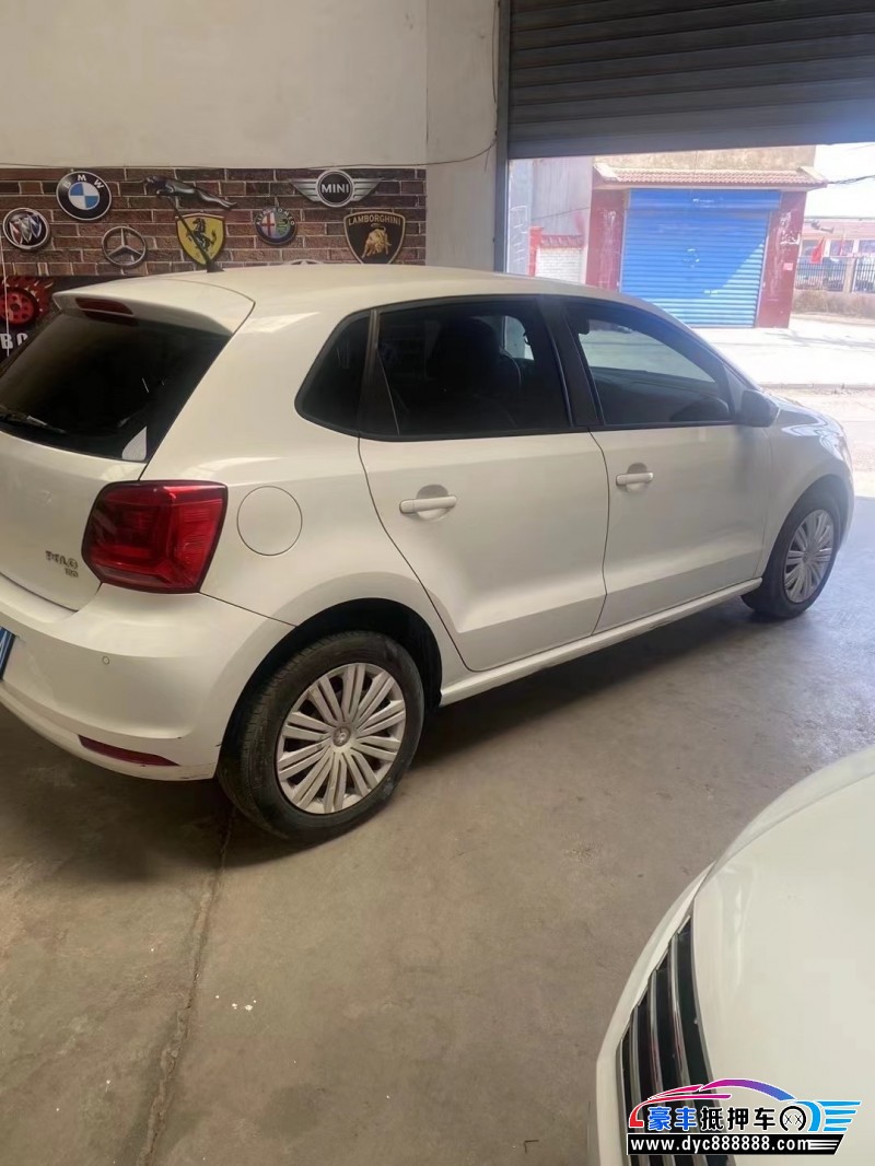 16年大众polo轿车抵押车出售