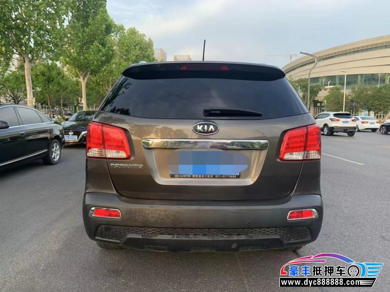 12年起亚索兰托SUV抵押车出售