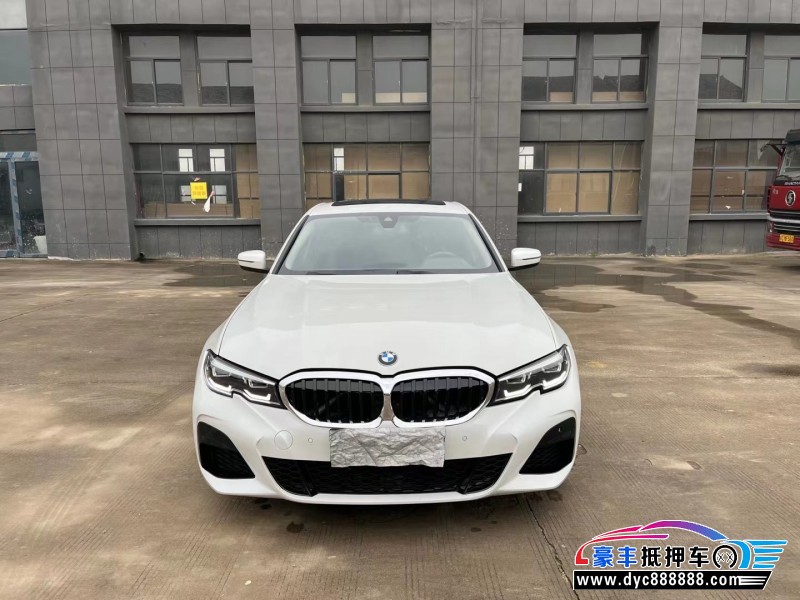 20年宝马3系轿车抵押车出售