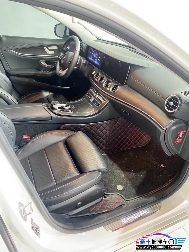18年奔驰E轿车抵押车出售